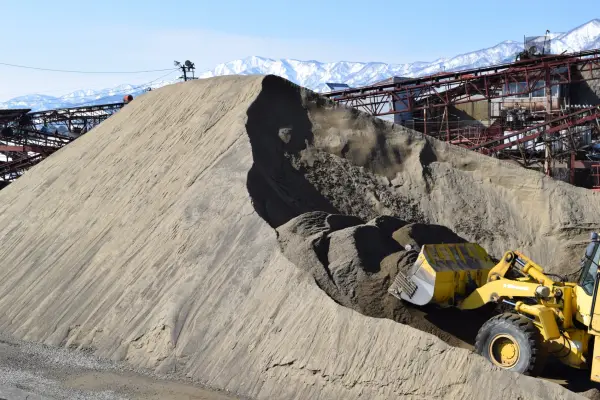 建築資材販売・運搬